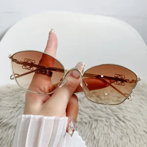 Fashion Metal Sunglasses Fashion Women's Cat's Eyes Outdoor Street Photography Glasses Internet Celebrity Shaped Sunglasses