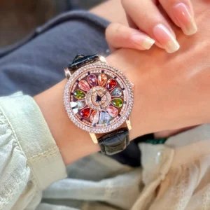 A dazzling and stylish luxury women's watch, quartz watch set with colored rhinestones and featuring a captivating rotating dial
